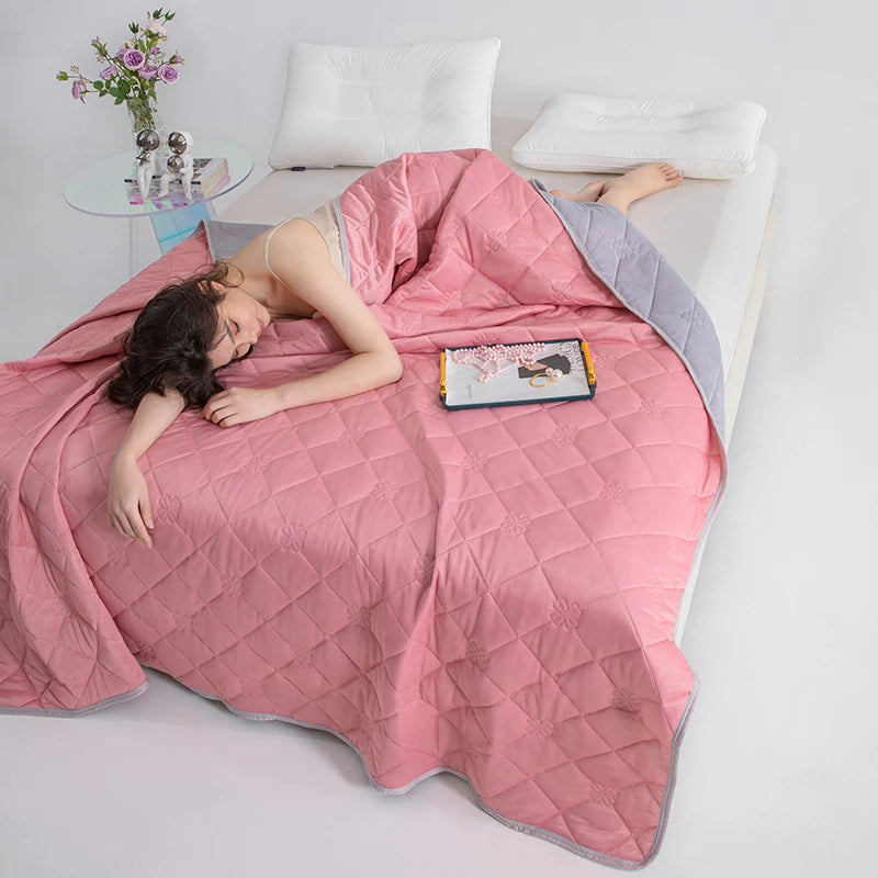 AuraCool Comforter